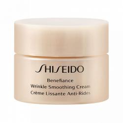 Shiseido Benefiance Wrinkle Smoothing Cream ขนาดทดลอง 30 ml. ครีมบำรุงผิวสูตรเข้มข้น ด้วยเนื้อครีมที่นุ่มเนียนดุจแพรไหม จึงซึมเข้าฟื้นบำรุงผิวจากริ้วรอยและผิวเหี่ยวย่น อันเกิดมาจากวัย และผิวที่แห้งหยาบกร้าน ให้ดูยืดหยุ่นและเรียบเนียน มอบความชุ่มชื่นสูง พร